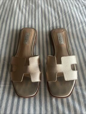 STEVEN by Steve Madden * genuine leather upper* Metallic Gold Slide Sandals